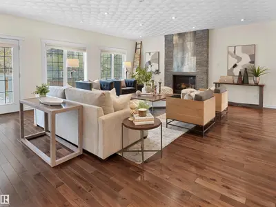 Interior photo 2 of 5407 109 ST NW