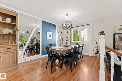 Interior photo 4 of 4603 43 AV