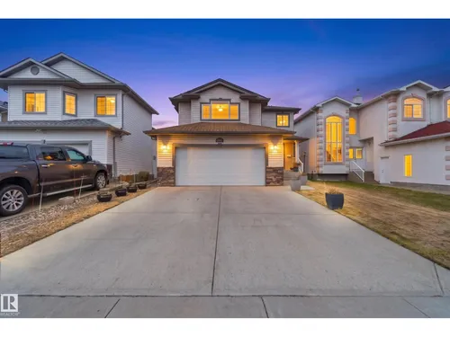 16412 60 ST NW, Edmonton - $589,900