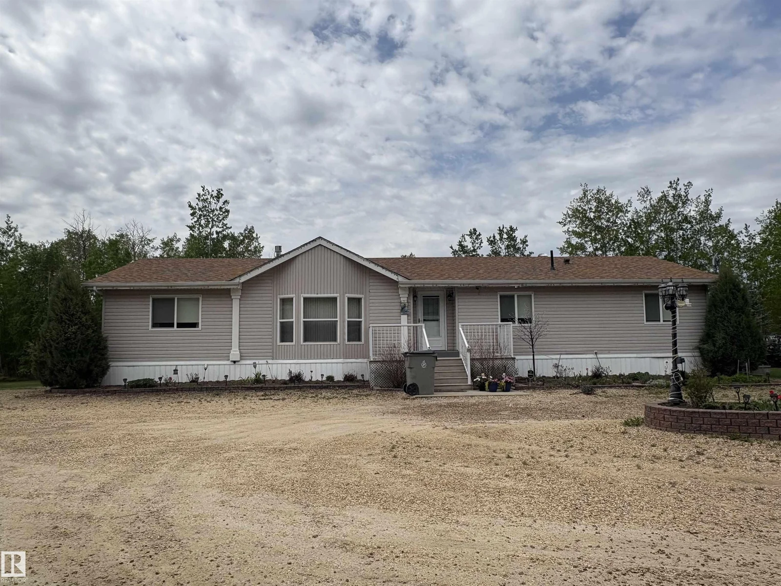 4901 48 AV, Busby - 3 bedroom Detached Single Family for sale