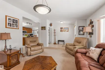 Interior photo 1 of 4901 48 AV