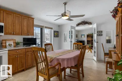 Interior photo 2 of 4901 48 AV
