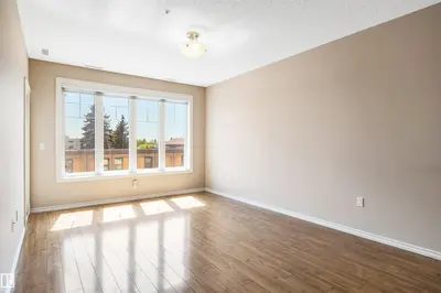 Interior photo 3 of #326 9820 165 ST NW