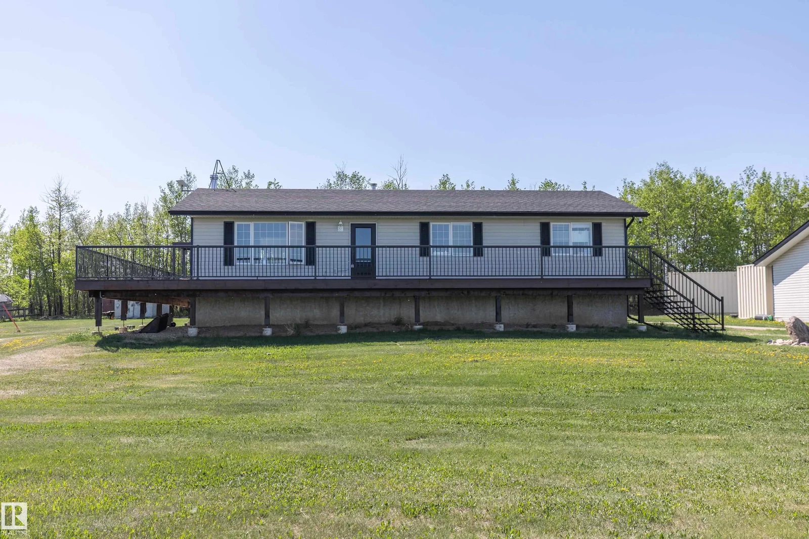 90 22111 TWP RD, Rural Leduc County - 5 bedroom Detached Single Family for sale