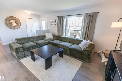 Interior photo 4 of 90 22111 TWP RD
