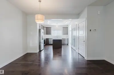 Interior photo 2 of 4315 PROWSE LINK LI SW