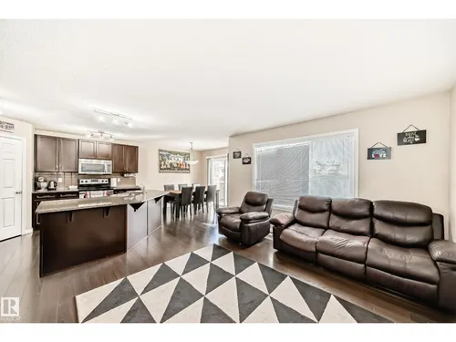 625 56 ST SW, Edmonton - $510,000