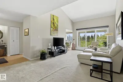 Interior photo 1 of #422 4404 122 ST NW
