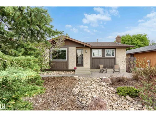 1736 36 ST NW, Edmonton - $449,000