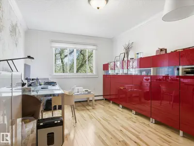 Interior photo 2 of #301 10003 87 AV NW