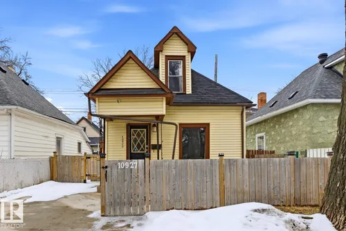 10927 93 ST NW NW, Edmonton - $199,000