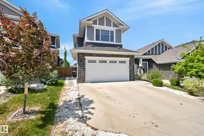 Interior photo 2 of 1817 TANAGER CL NW