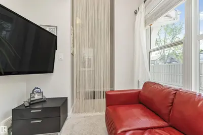 Interior photo 3 of #43 3710 ALLAN DR SW