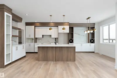 Interior photo 3 of 5 AXELWOOD CR