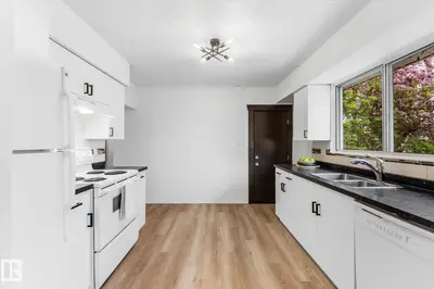 Interior photo 2 of 8911 149 ST NW