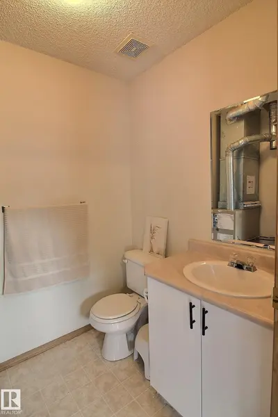 Interior photo 4 of #701 610 KING ST
