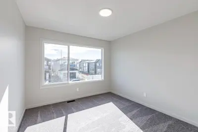 Interior photo 3 of 7387 KLAPSTEIN CR SW