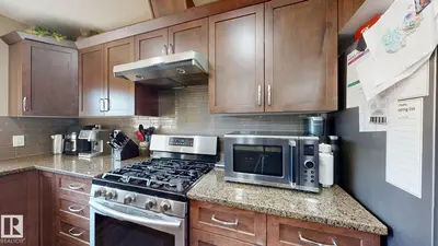 Interior photo 4 of 6824 EVANS WD NW NW