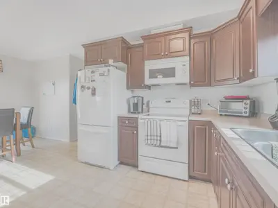 Interior photo 3 of 57016 RANGE ROAD 13