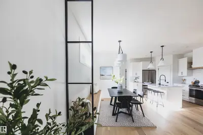Interior photo 4 of 4216 121 ST NW
