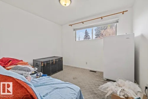 9732 64 ST NW, Edmonton - $475,000