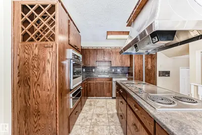 Interior photo 4 of 38 Lancaster CR