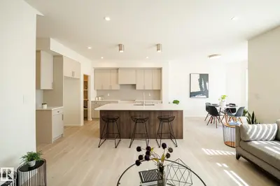 Interior photo 3 of 7705 174A AV NW