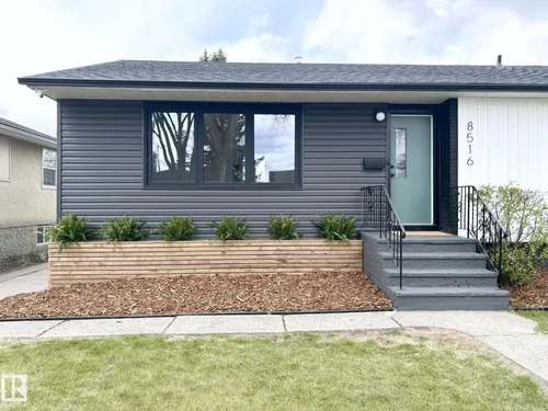 8516 64 AV NW, Edmonton - $624,900