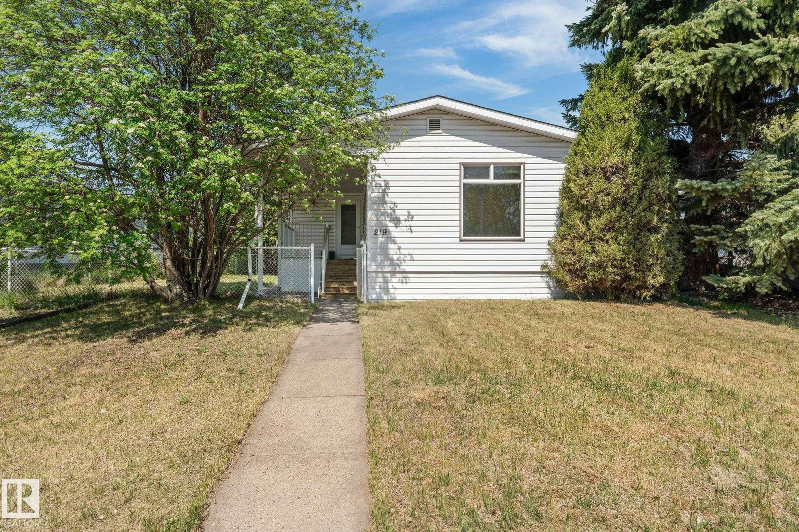 219 Lee Ridge Road NW NW, Edmonton - 2 bedroom Detached Single Family for sale