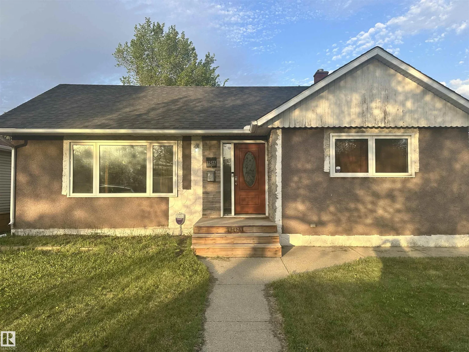 12423 75 ST NW, Edmonton - 1 bedroom Detached Single Family for sale