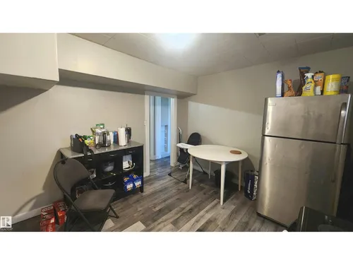 12139 81 ST NW, Edmonton - $329,900