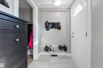Interior photo 1 of 15 Post RD NW