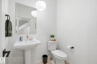 Interior photo 2 of 48 RIVERHILL CR