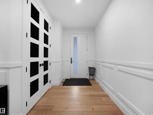 2928 1 AV SW, Edmonton - $799,106