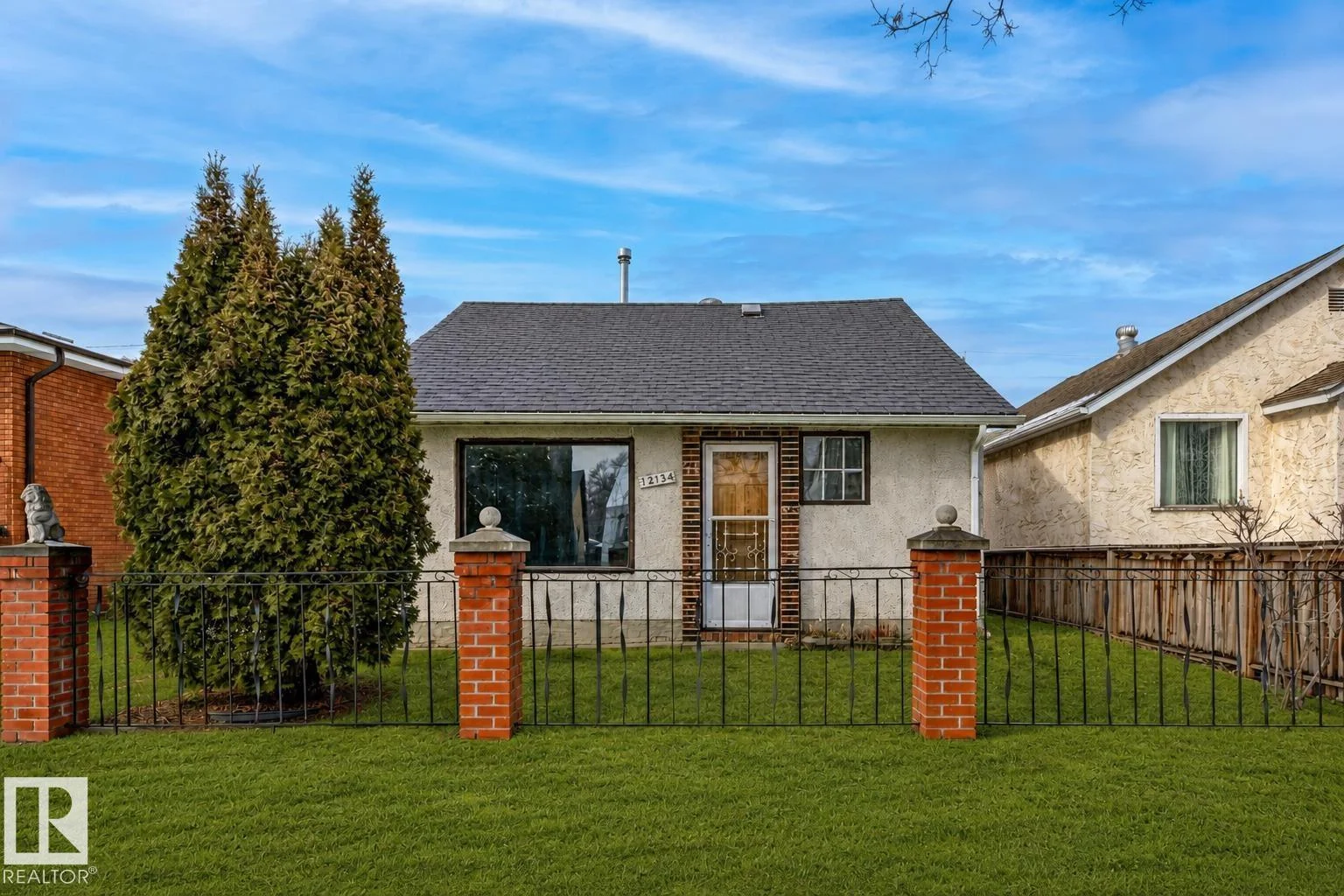 12134 96 ST NW, Edmonton - 2 bedroom Detached Single Family for sale