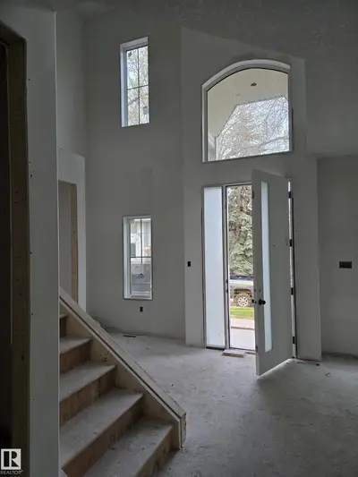 Interior photo 3 of 9216 91 ST NW