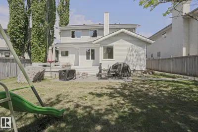 Interior photo 1 of 11347 10 AV NW