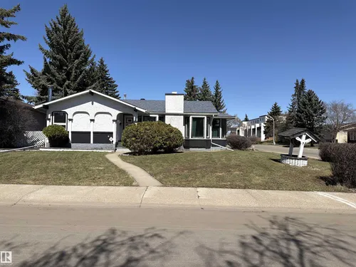 17104 85 AV NW, Edmonton - $464,900