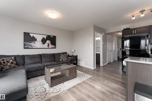 521 EBBERS WY NW, Edmonton - $357,000