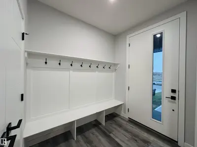 Interior photo 4 of 22 TIMBRE WY