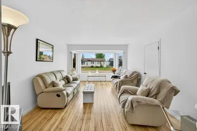Interior photo 4 of 13523 65 ST NW