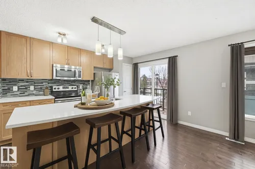 4033 ORCHARDS DR SW, Edmonton - $335,000