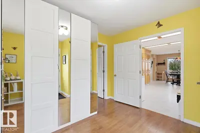 Interior photo 3 of 216 Parkallen WY