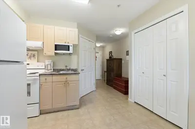 Interior photo 3 of #230 8820 Southfort DR