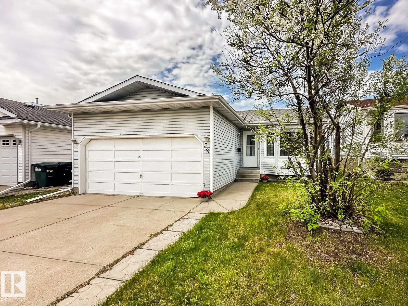 576 RAINBOW CR, Sherwood Park - 3 bedroom Detached Single Family for sale