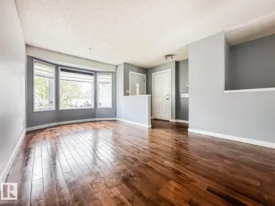 Interior photo 2 of 576 RAINBOW CR