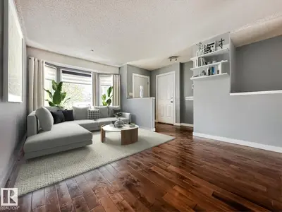 Interior photo 3 of 576 RAINBOW CR