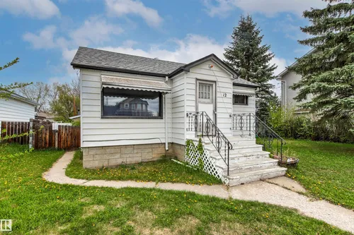 12 KOOTENAY AV, Devon - $307,000