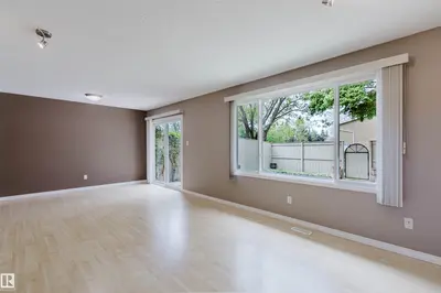 Interior photo 4 of 134 CALLINGWOOD PL NW NW