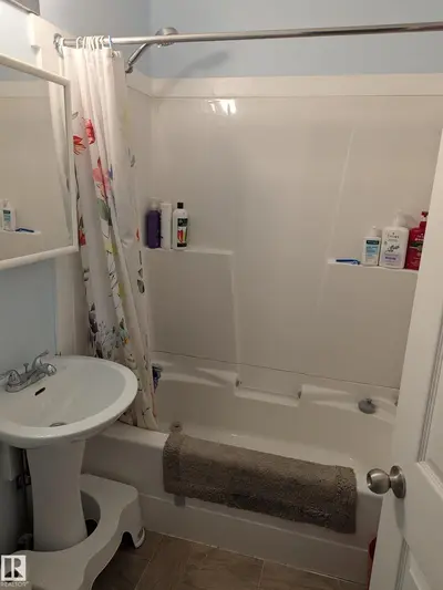 Interior photo 2 of 10650 76 AV NW